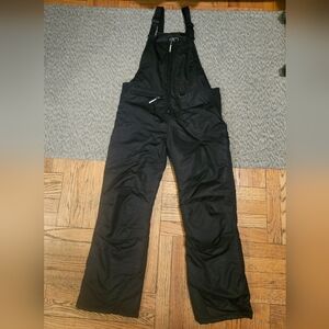AQ black snow overalls. Unisex adult size Large. Great condition.